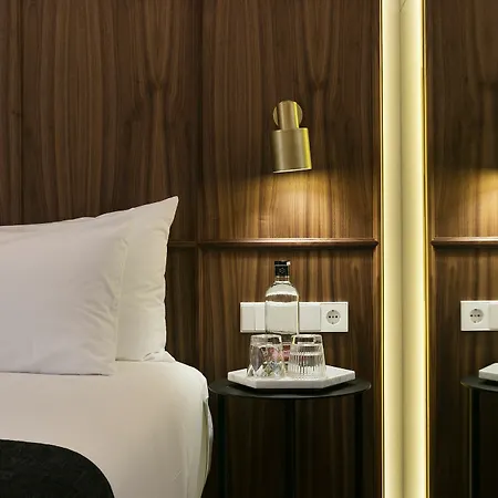 Yurbban Passage & Hotel Barcelone