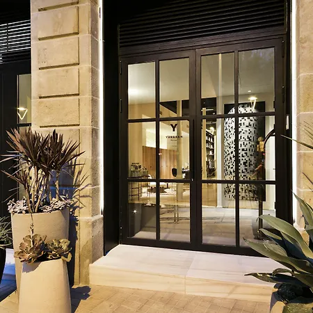 Yurbban Passage & Barcelona