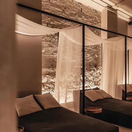 Hotel Yurbban Passage & 4*