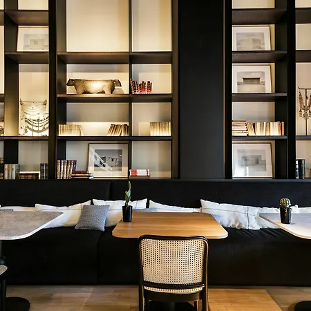 Hotel Yurbban Passage & Barcelona