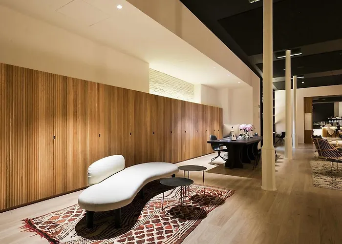 Hotell Yurbban Passage & Barcelona