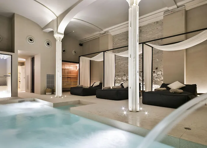 Hotell Yurbban Passage & 4*