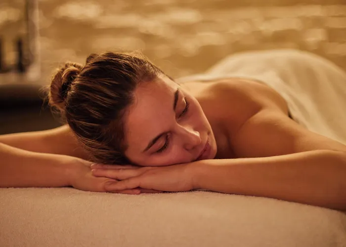 Yurbban Passage & 4* Barcelona