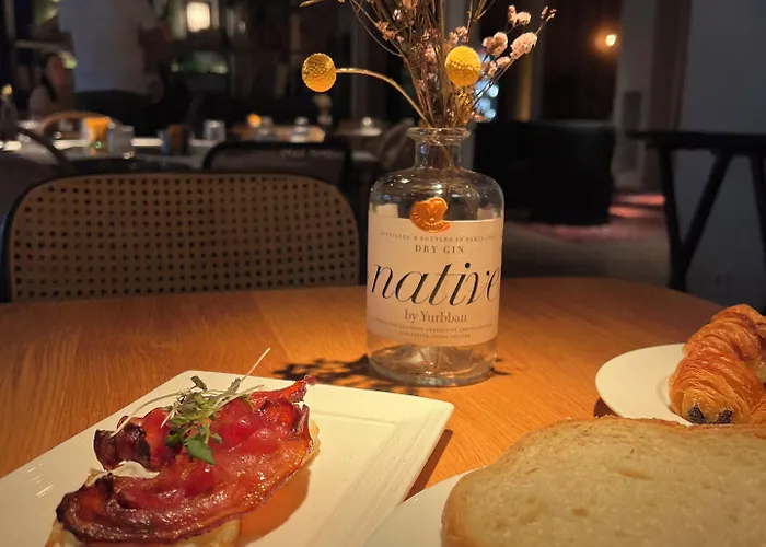 Yurbban Passage & 4* Barcelona