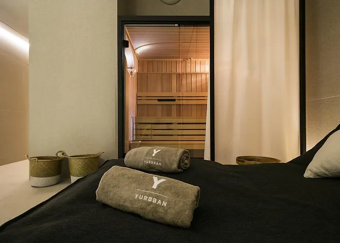 Yurbban Passage & Hotell 4*