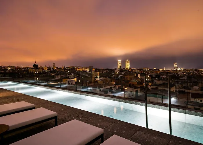 Hotell Yurbban Passage & 4*