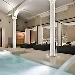 Hotel Yurbban Passage & 4*