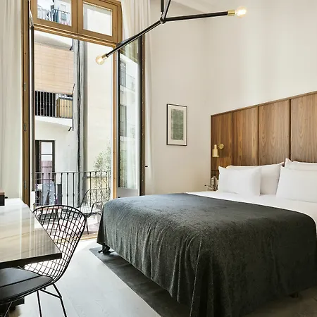 Yurbban Passage & Hotell